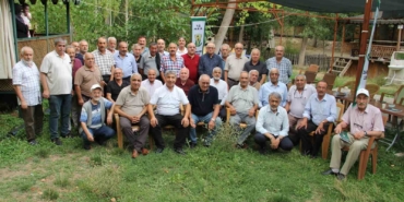 50-yil-gecse-de-surdurdukleri-dostlukla-ilham-veren-hikaye-MZ28YrYp.jpg