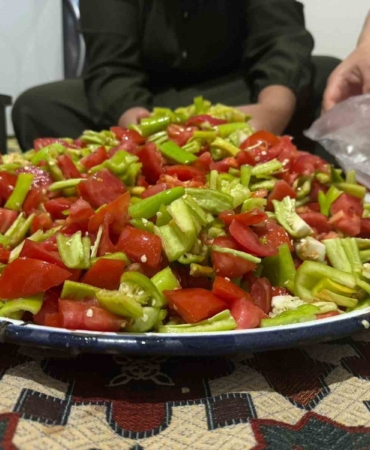 agrida-yaz-sebzeleri-kis-sofralarini-susluyor-Ls8yejyP.jpg