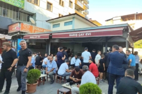bakan-tekin-batmanda-cayevinde-vatandaslarla-bulustu-ZEIl7TA7.jpg