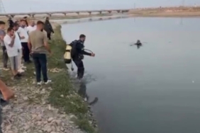 Kimliğini Unutan Öğrenciye Polis Tarafından Yardım Eli