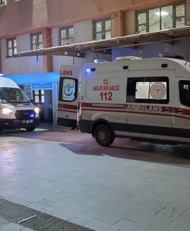 batmanda-elektrik-carpmasi-sonucu-genc-agir-yaralandi-kSXnGZ6A.jpg
