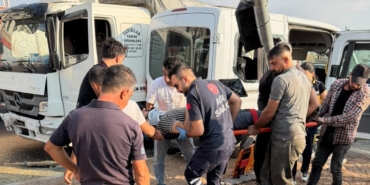 bugday-yuklu-kamyon-ve-minibus-carpismasi-6-yarali-iAn8BNII.jpg