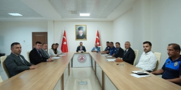 darendede-cocuklar-kadinlar-ve-bagimlilikla-mucadele-toplantisi-gerceklestirildi-GM86CGQ1.jpg