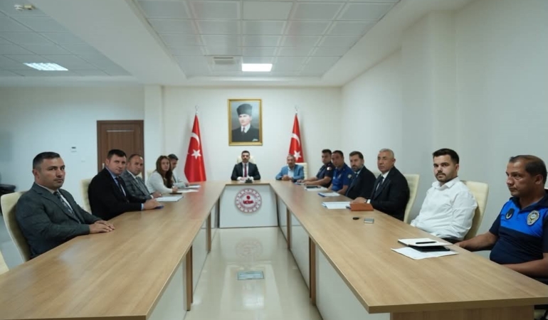 darendede-cocuklar-kadinlar-ve-bagimlilikla-mucadele-toplantisi-gerceklestirildi-GM86CGQ1.jpg
