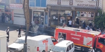 diyarbakirda-hareket-halindeki-motosikletin-alevler-icinde-kalisi-DRirMu5q.jpg