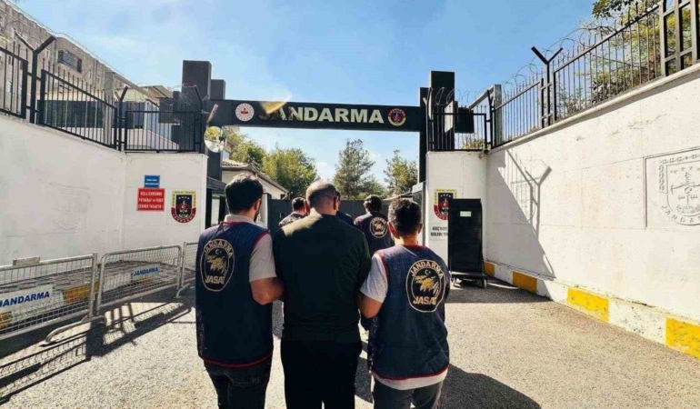diyarbakirda-kesinlesmis-hapis-cezasi-bulunan-67-kisi-yakalandi-uyDBlald.jpg