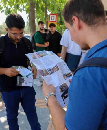 diyarbakirda-universite-ogrencilerine-hosgeldin-standi-ile-karsilama-programi-M6Vmq4iu.jpg