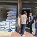 Elazığ’da 1,2 Milyon Lira Değerinde Kaçak Sigara ve Makaron Ele Geçirildi thumbnail
