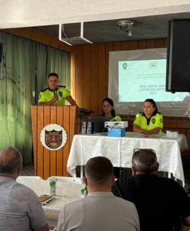 elazigda-okul-servis-suruculeri-icin-duzenlenen-egitim-programi-X22Fx59E.jpg