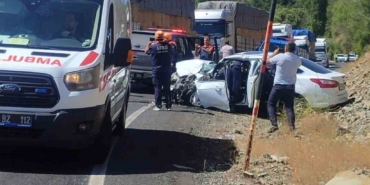 elazigda-trafik-kazasi-ve-bir-yarali-gUwLYOsi.jpg