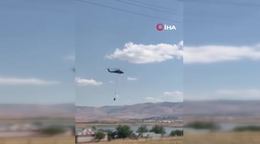 Elazığ’daki Orman Yangınına Hava Müdahalesi Başladı