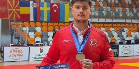 Elazığlı Sporcu Avrupa İkincisi Olmayı Başardı