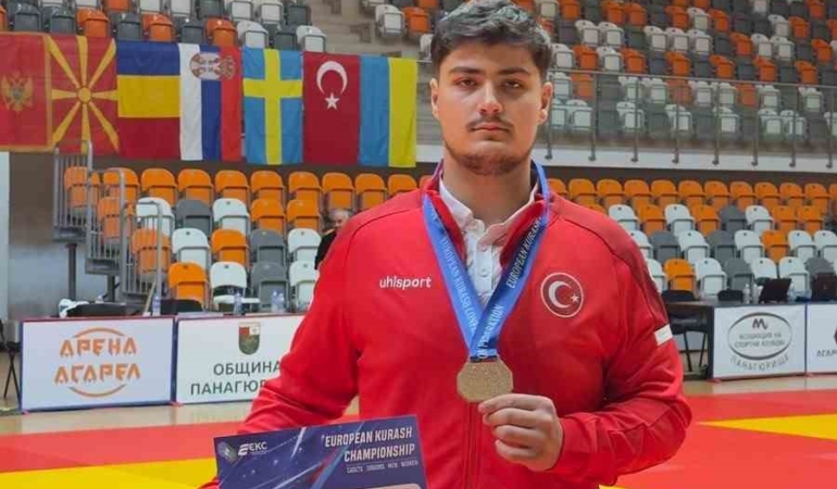elazigli-sporcu-avrupa-ikincisi-olmayi-basardi-qdKk2RTY.jpg