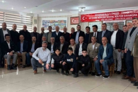 festivalde-1-ton-cermik-biberi-ucretsiz-dagitimi-heyecani-qQsVKVGQ.jpg