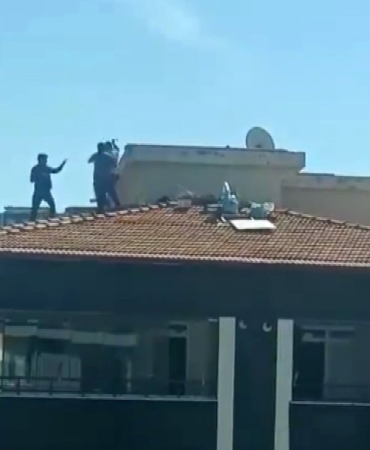 gaziantepte-cati-katinda-cikan-kavga-gozleri-kamastirdi-mdnrgIv5.jpg