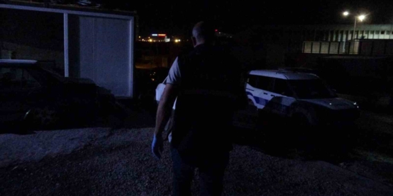 İş Yerinde İki Arkadaş Arasında Silahlı Çatışma: Bir Kişi Yaralandı