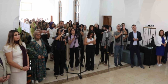 Jin ve Kar: Kadınların Ekonomik Mücadelesini ve Hafızasını Geleceğe Taşıyan Hikaye