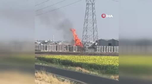 Mardin’de Tarla Yangını Parke Taşı İmalathanesine Sıçradı
