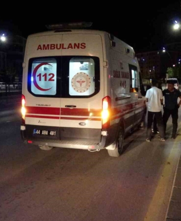 motosiklet-kazasinda-agir-yaralanan-genc-hayatini-kaybetti-F9Q3MiEk.jpg