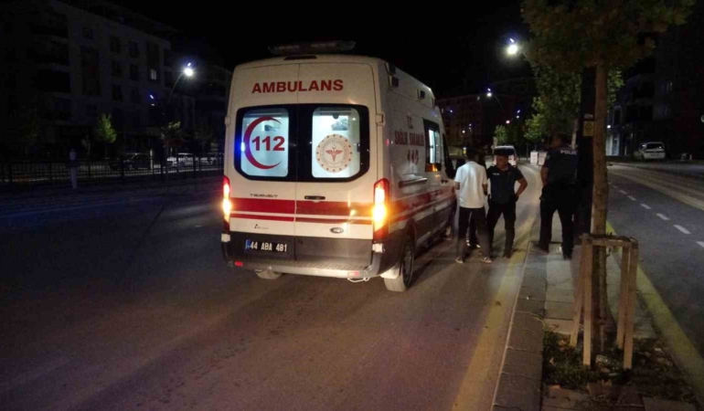 motosiklet-kazasinda-agir-yaralanan-genc-hayatini-kaybetti-F9Q3MiEk.jpg