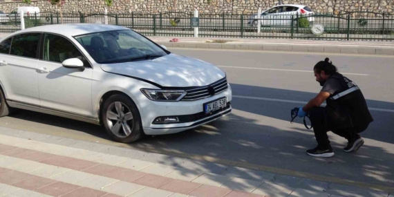 Otomobil Çarpması Sonucu Yaşlı Adam Ağır Yaralandı