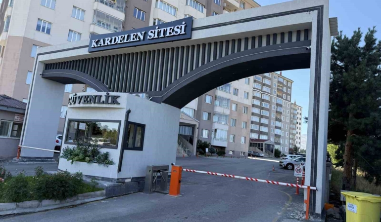 palandoken-kaymakamina-destek-ve-elestiriler-itibarina-yapilan-saldiri-iiOAZc9P.jpg