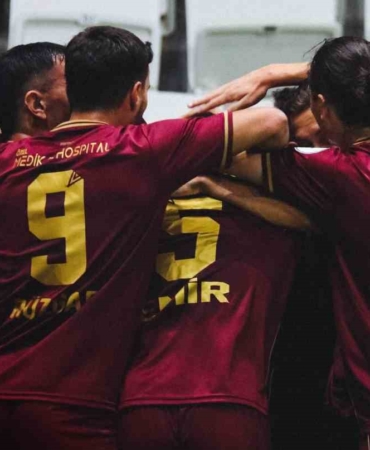 teknik-direktor-bozkurttan-futbolculara-iki-gunluk-izin-qyv4DpOP.jpg