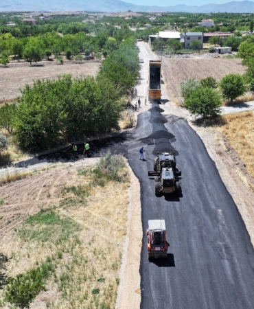 yesilyurtta-ulasim-yatirimlarinda-hiz-kesmeden-ilerleme-Kt25tFdS.jpg