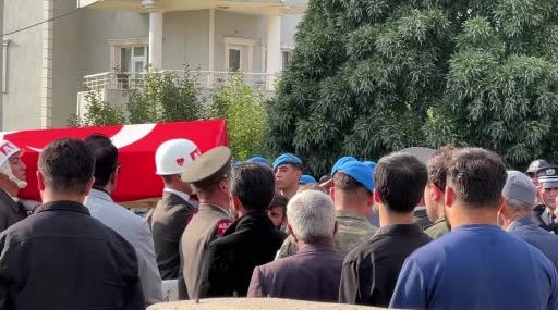 Yüksekova Şehidi Son Yolculuğuna Uğurlandı