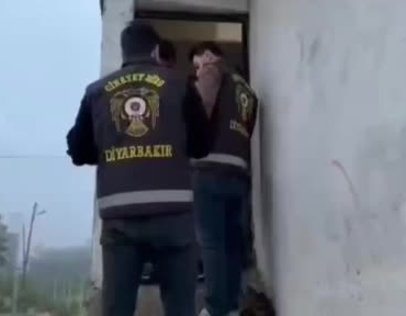19-yillik-faili-mechul-erhan-kurt-cinayeti-aydinlatildi-k9t1xIgk.jpg