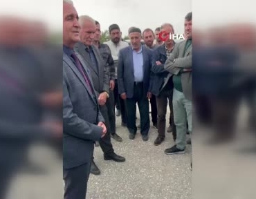 adilcevazli-pancar-ureticileri-ercis-seker-fabrikasi-muduru-yurdaer-ile-toplanti-yapti-w45Dl6X2.jpg