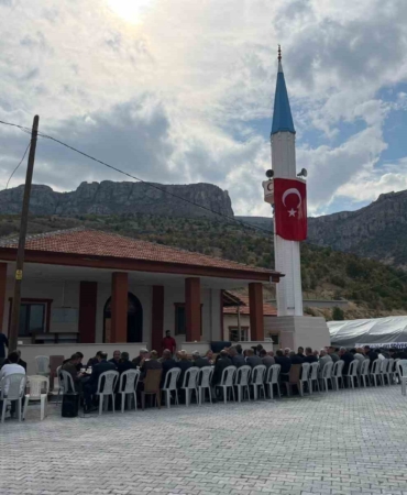 akcadagda-keklikpinari-camisi-ibadete-acildi-mb6p4gR2.jpg