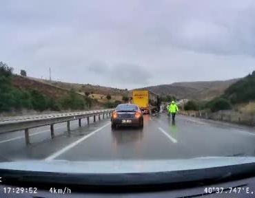 askalede-cok-sayida-arac-zincirleme-trafik-kazasina-karisti-iyiq6PZz.jpg
