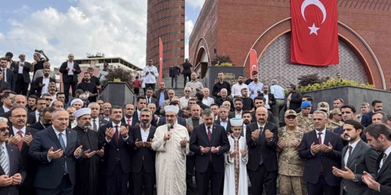 Bakan Çiftçi Batman’da Kardeşlik Külliyesi Camisi’nin Açılışını Gerçekleştirdi