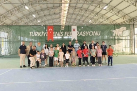 batmanda-amator-spor-haftasi-tenis-turnuvasi-sonuclari-YypMIUIt.jpg