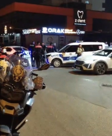 batmanda-iki-grup-arasindaki-kavgaya-polis-mudahalesi-LvIOgrYy.jpg
