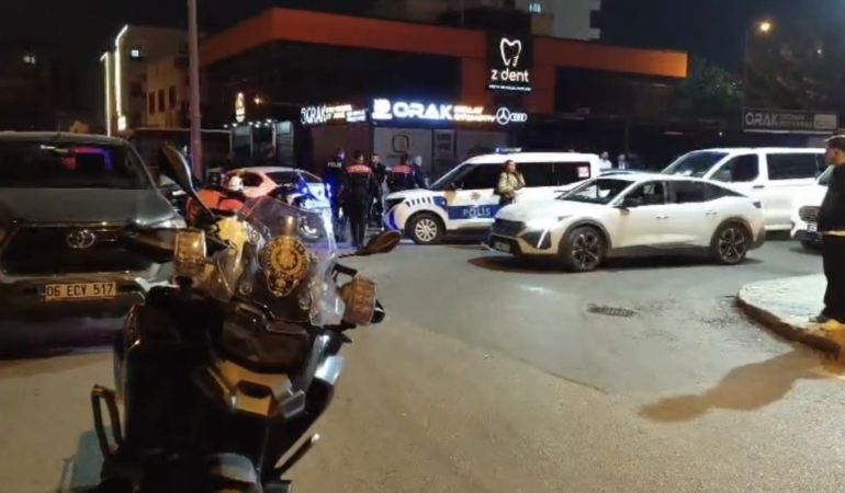 batmanda-iki-grup-arasindaki-kavgaya-polis-mudahalesi-LvIOgrYy.jpg