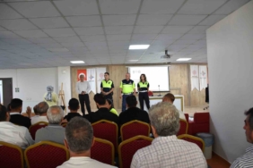 batmanda-ogrenci-servis-soforleri-ve-rehber-personele-trafik-egitimi-AsHsEBfY.jpg