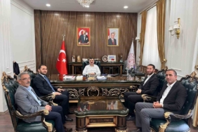 Diyarbakır'da Öğrencilere Kırtasiye ve Çanta Yardımı Programı