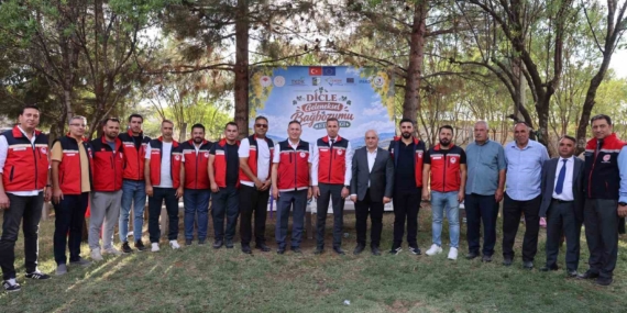 Dicle’de Geleneksel Bağ Bozumu Şenliği
