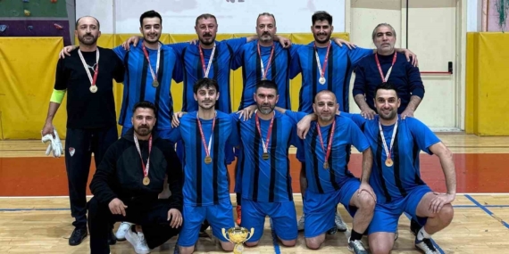 Elazığ Belediyespor Futsal Takımı Şampiyonluğunu İlan Etti