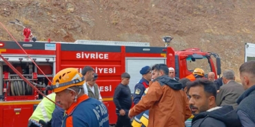 elazigda-canli-hayvan-tasiyan-tirin-devrilmesi-ve-yaralanma-olayi-EyGzVESC.jpg