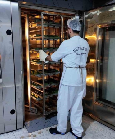 elazigda-colyak-hastalari-icin-onemli-gelisme-glutensiz-ekmek-uretimi-basladi-JBf8nHSJ.jpg