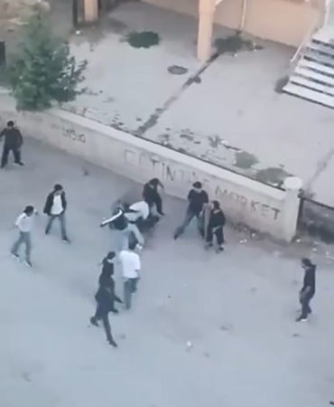 elazigda-genclerin-sahsi-agir-sekilde-dovmesi-LrjJVFwU.jpg