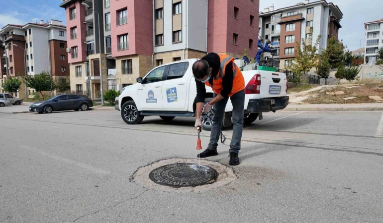 elazigda-larva-mucadelesi-devam-ediyor-YeUek57F.jpg