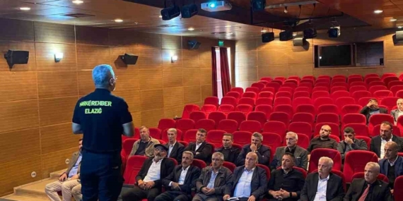 Elazığ’da Muhtarlara Uyuşturucuyla Mücadele Eğitimi Programı