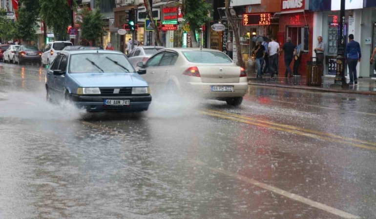 malatya-guney-kesimleri-icin-yogun-yagis-uyarisi-hLLnK2z3.jpg