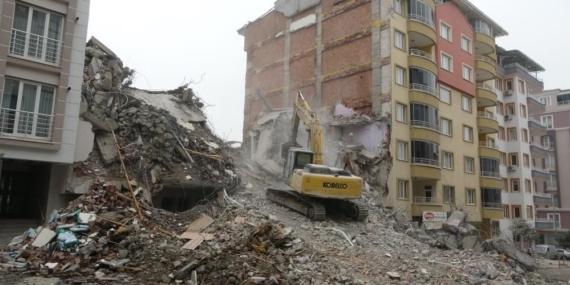 Malatya Merkezli 7 İlde Gerçekleşen Yıkım Operasyonu: 14 Tutuklama