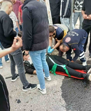malatyada-motosiklet-ile-otomobil-carpisti-1-kisi-agir-yaralandi-OPUKaSDu.jpg