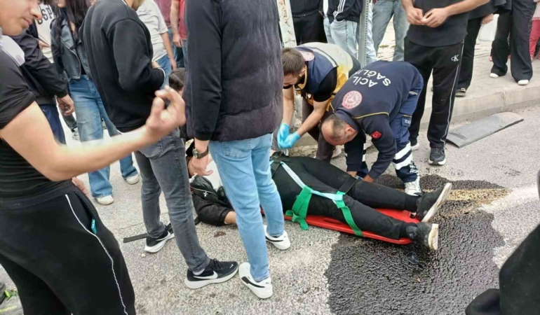 malatyada-motosiklet-ile-otomobil-carpisti-1-kisi-agir-yaralandi-OPUKaSDu.jpg